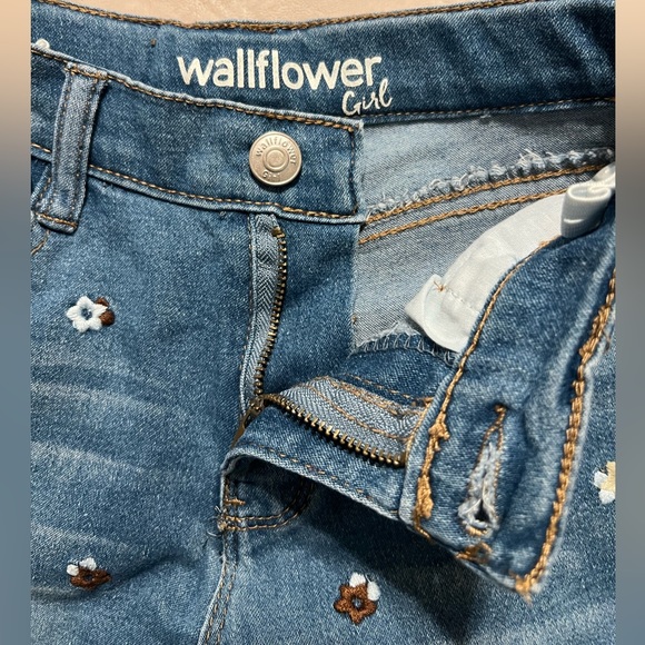 Wallflower  girl jeans “the rose” size 7 - Picture 5 of 8